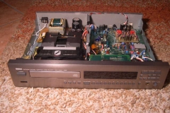 Yamaha CDX-1050 1